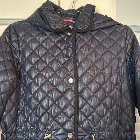 Kate Spade New York Lightweight Puffer with Hood - Picture 4 of 12